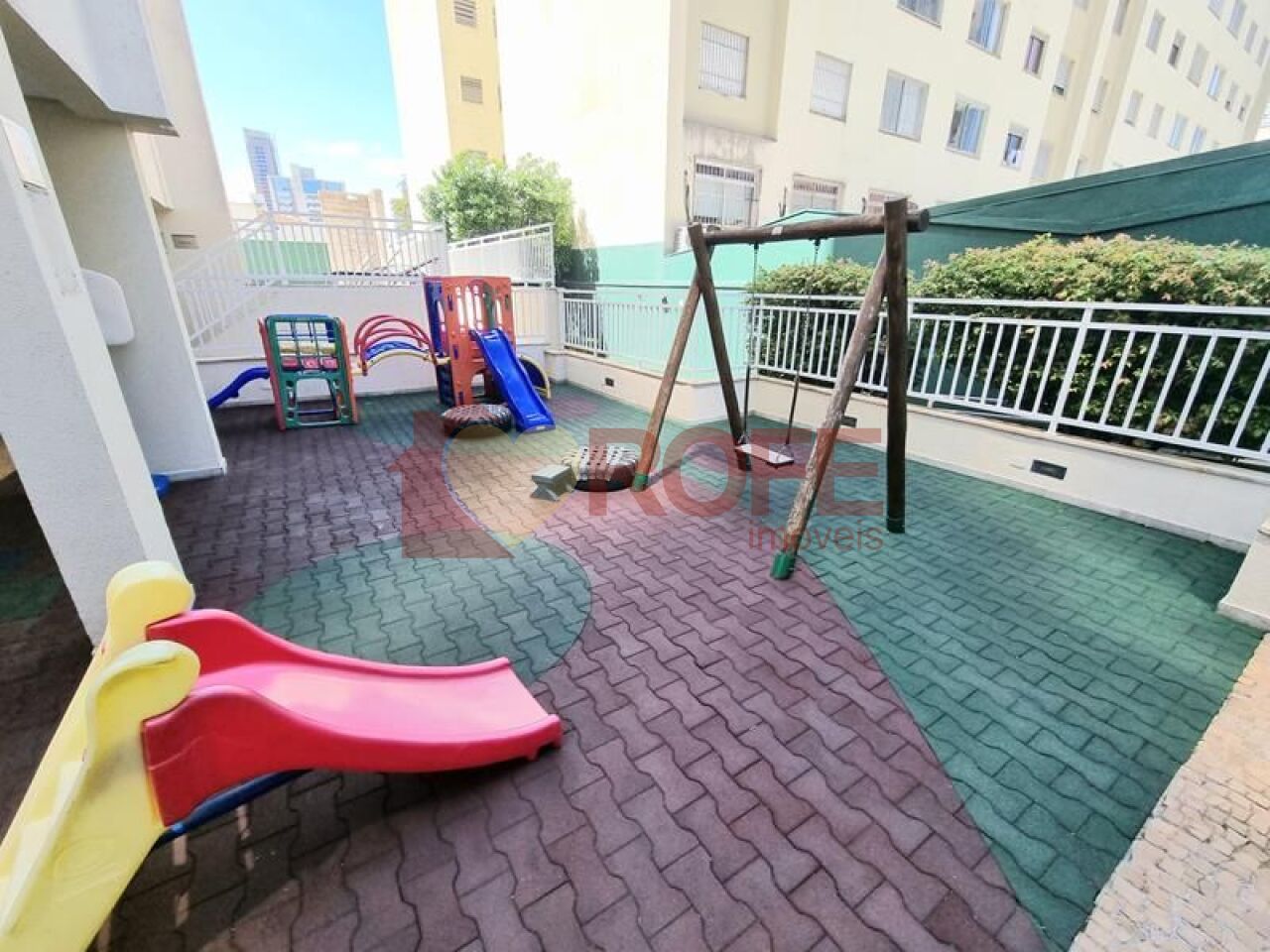 Foto 26 - RF24423
