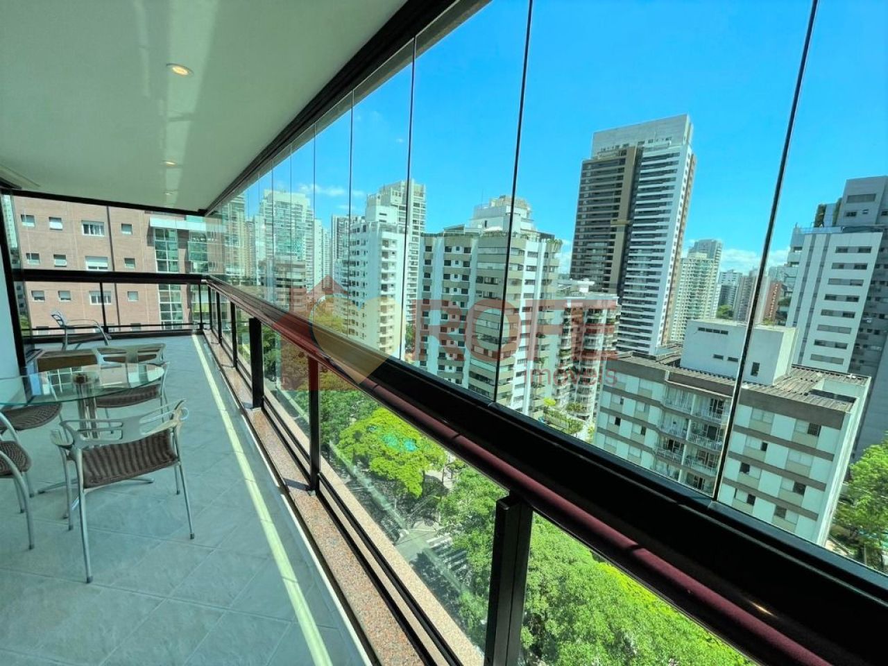 Foto 6 - RF24558