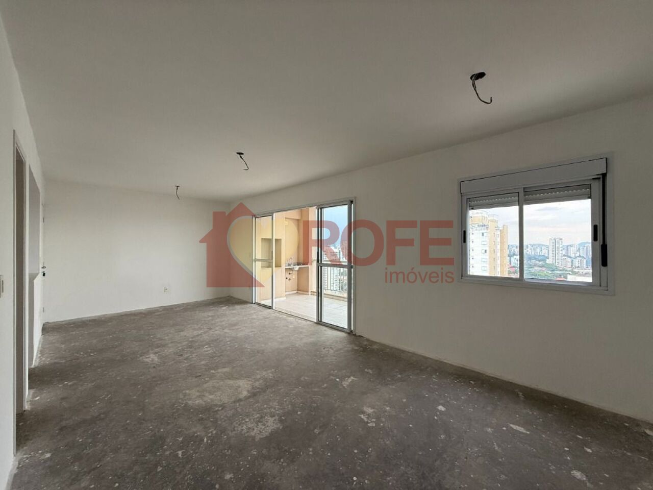 Foto 2 - RF24590