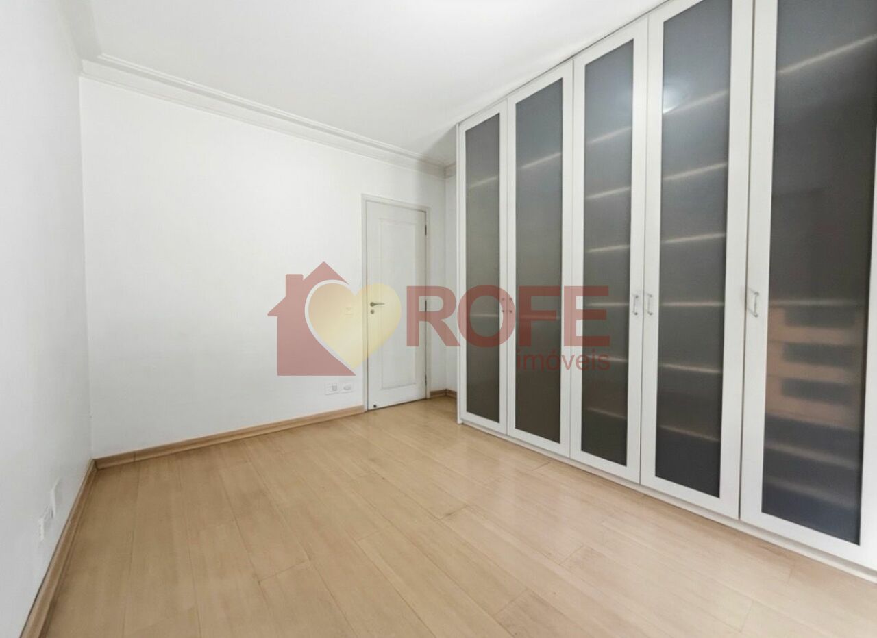 Foto 9 - RF24632