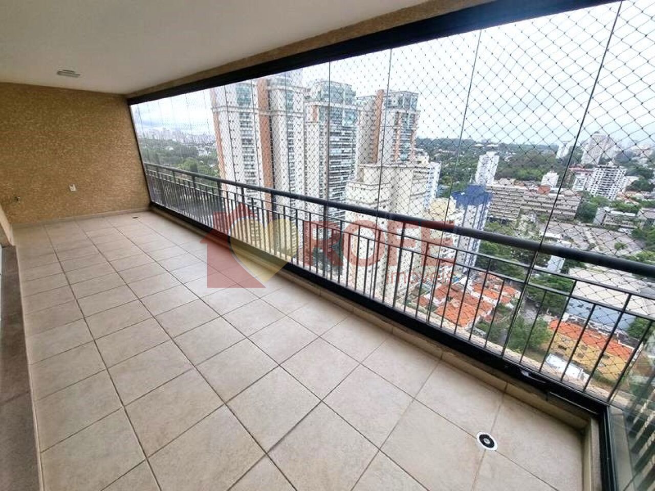 Foto 8 - RF24696