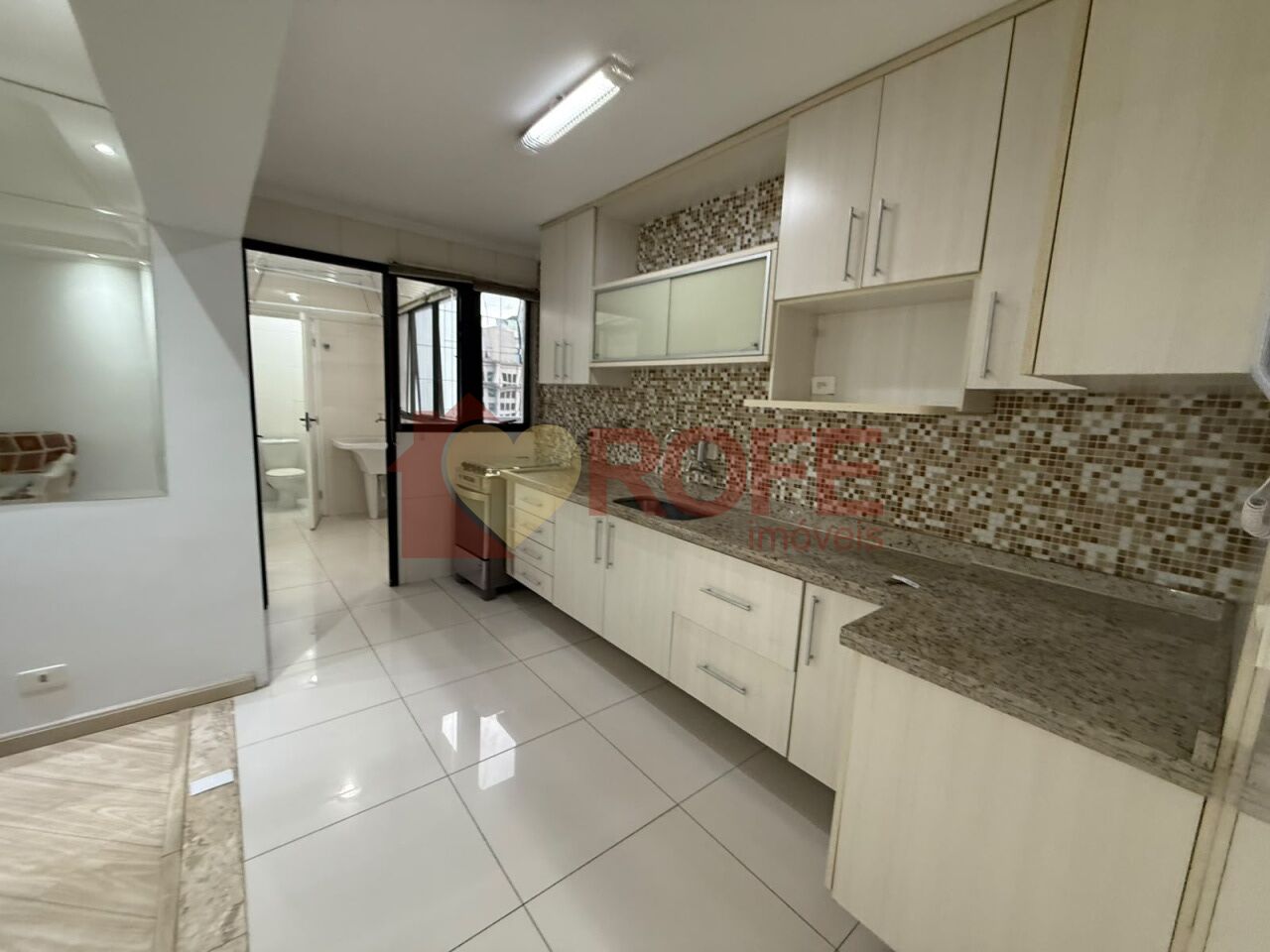 Foto 9 - RF24855