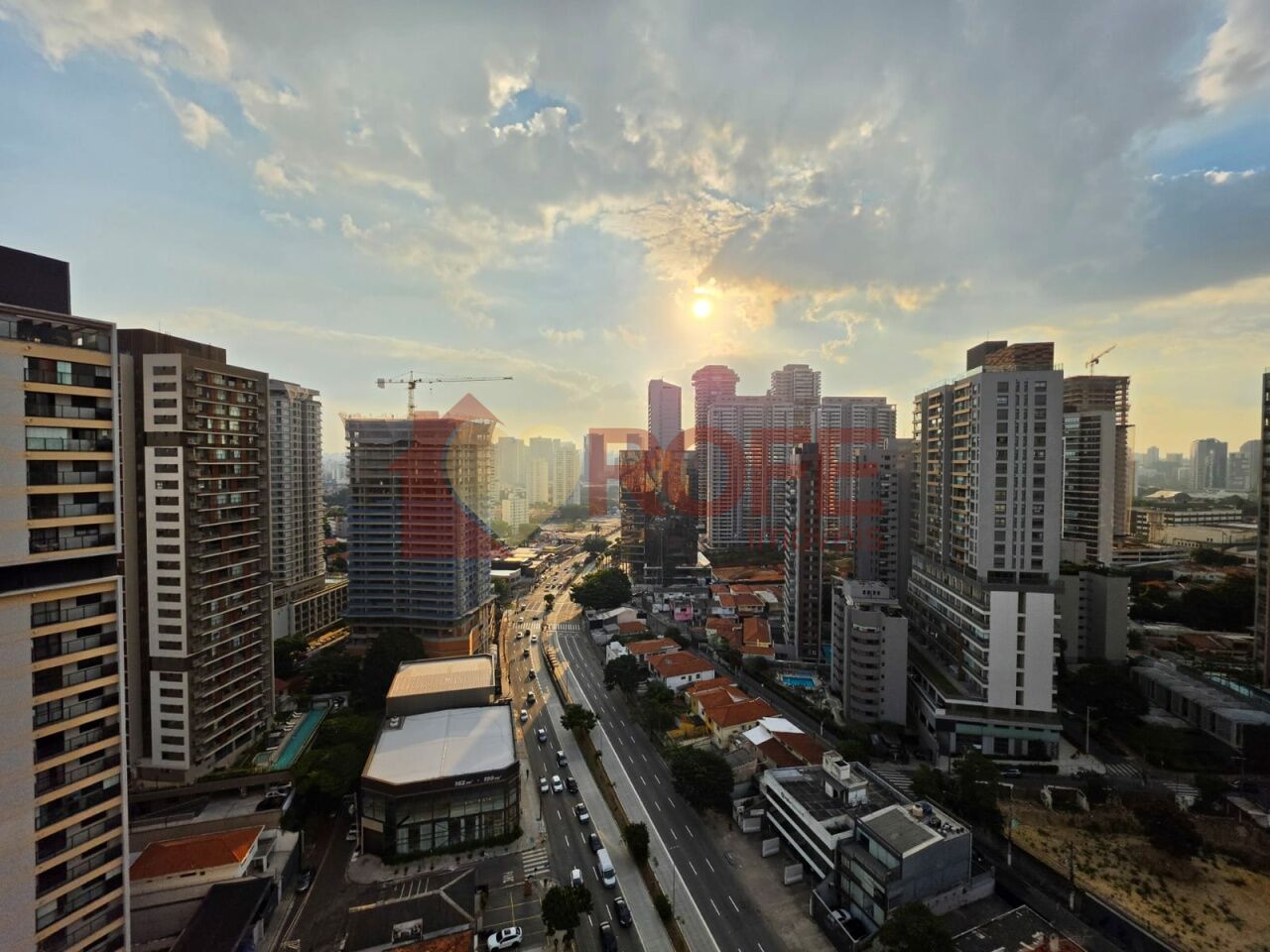 Foto 21 - RF24921