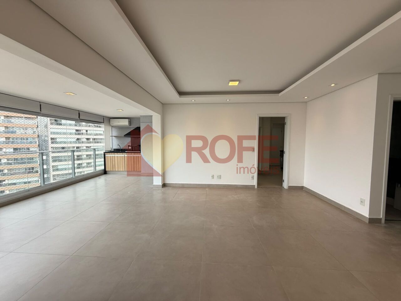 Foto 4 - RF25047