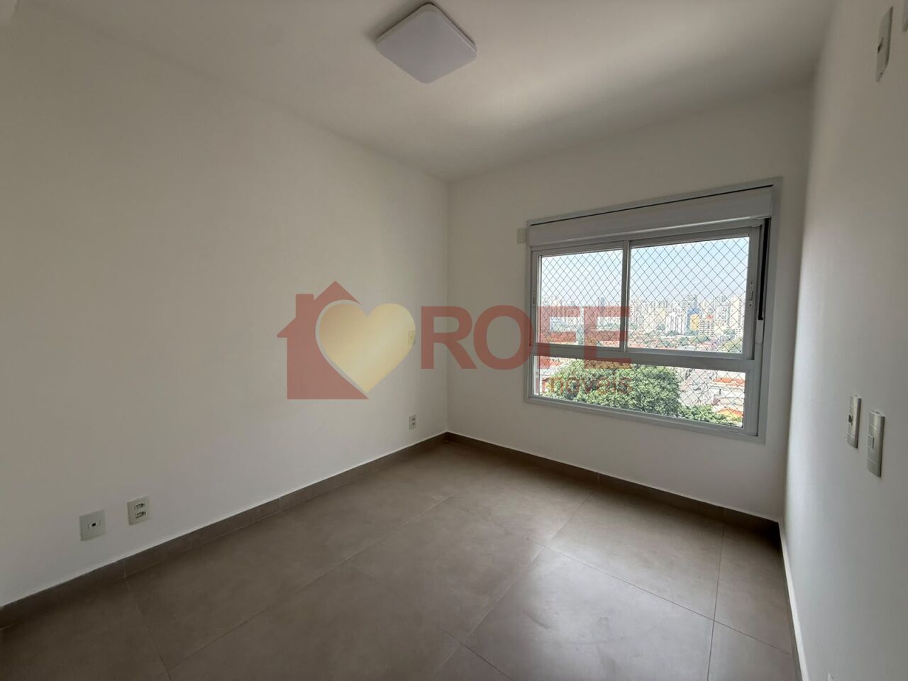 Foto 11 - RF25047