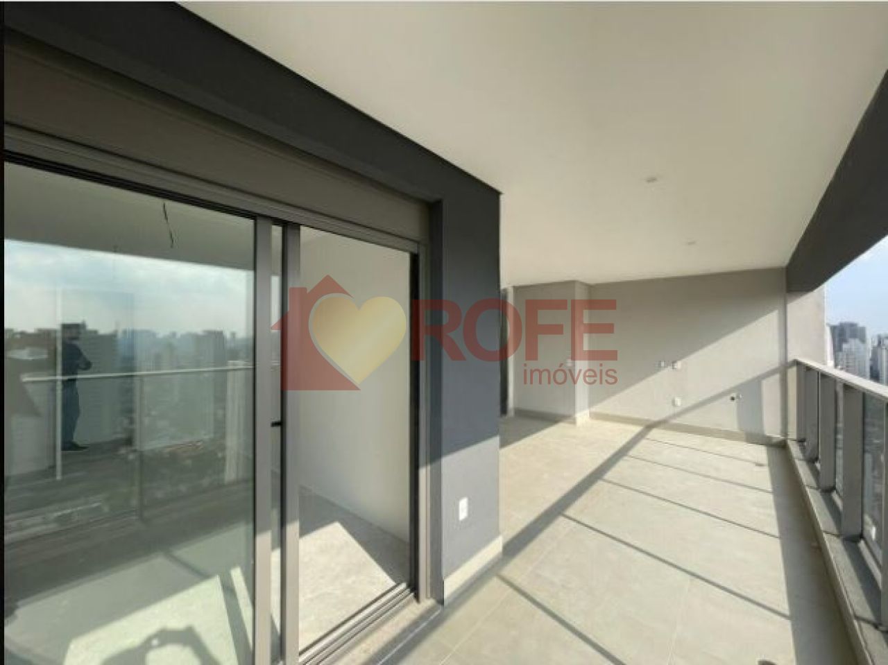 Foto 7 - RF25274