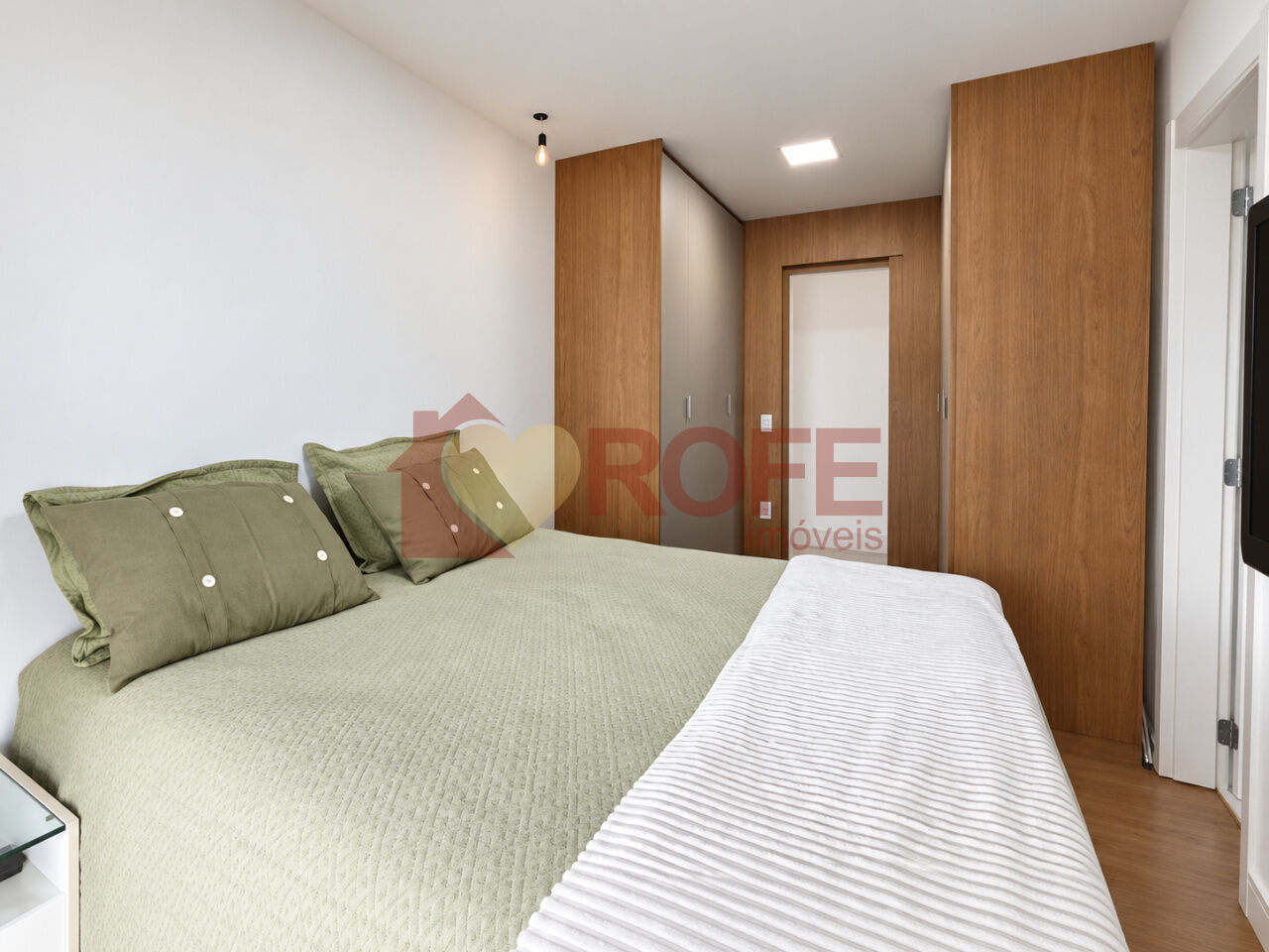 Foto 14 - RF25406