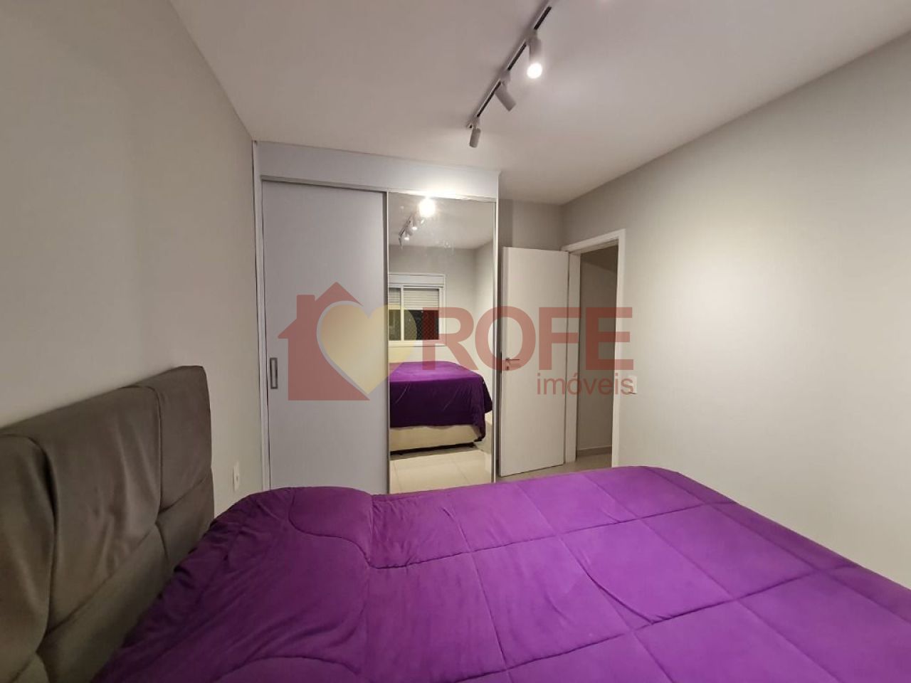 Foto 7 - RF25804