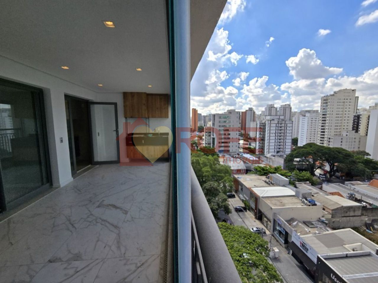 Foto 5 - RF25928