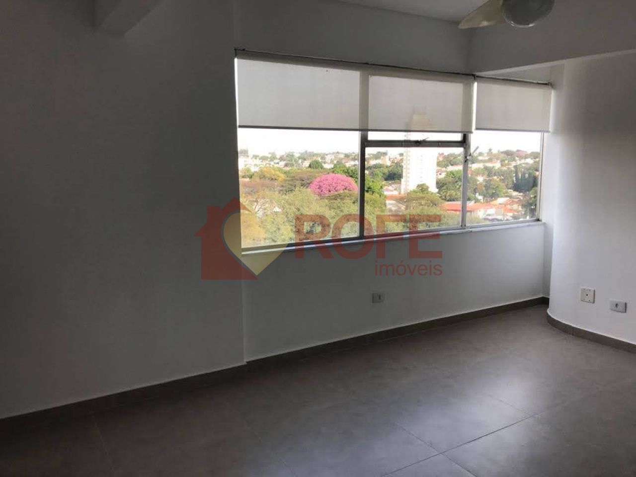 Foto 7 - RF25937
