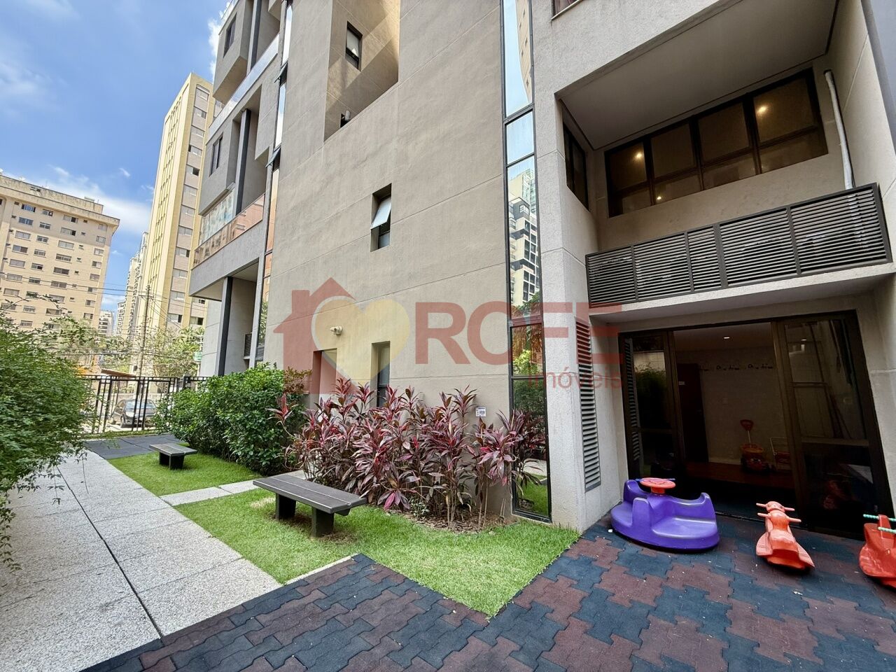 Foto 33 - RF25969