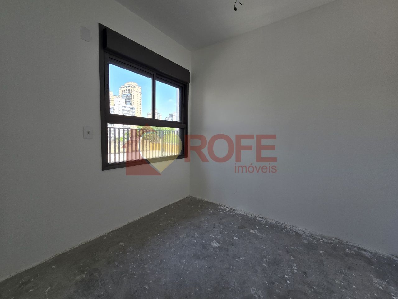 Foto 8 - RF25992