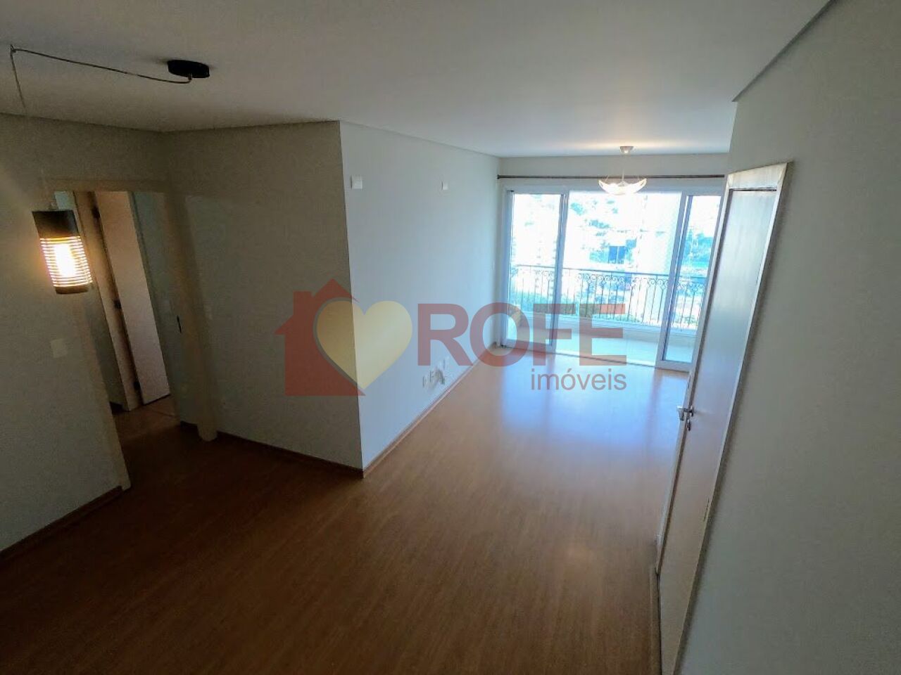 Foto 7 - RF26033
