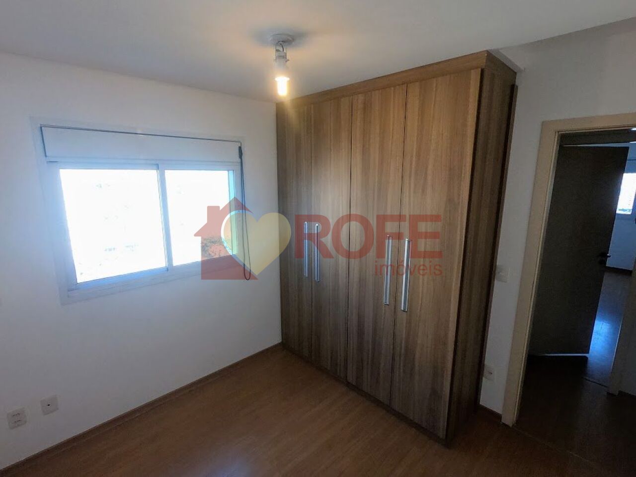 Foto 25 - RF26033
