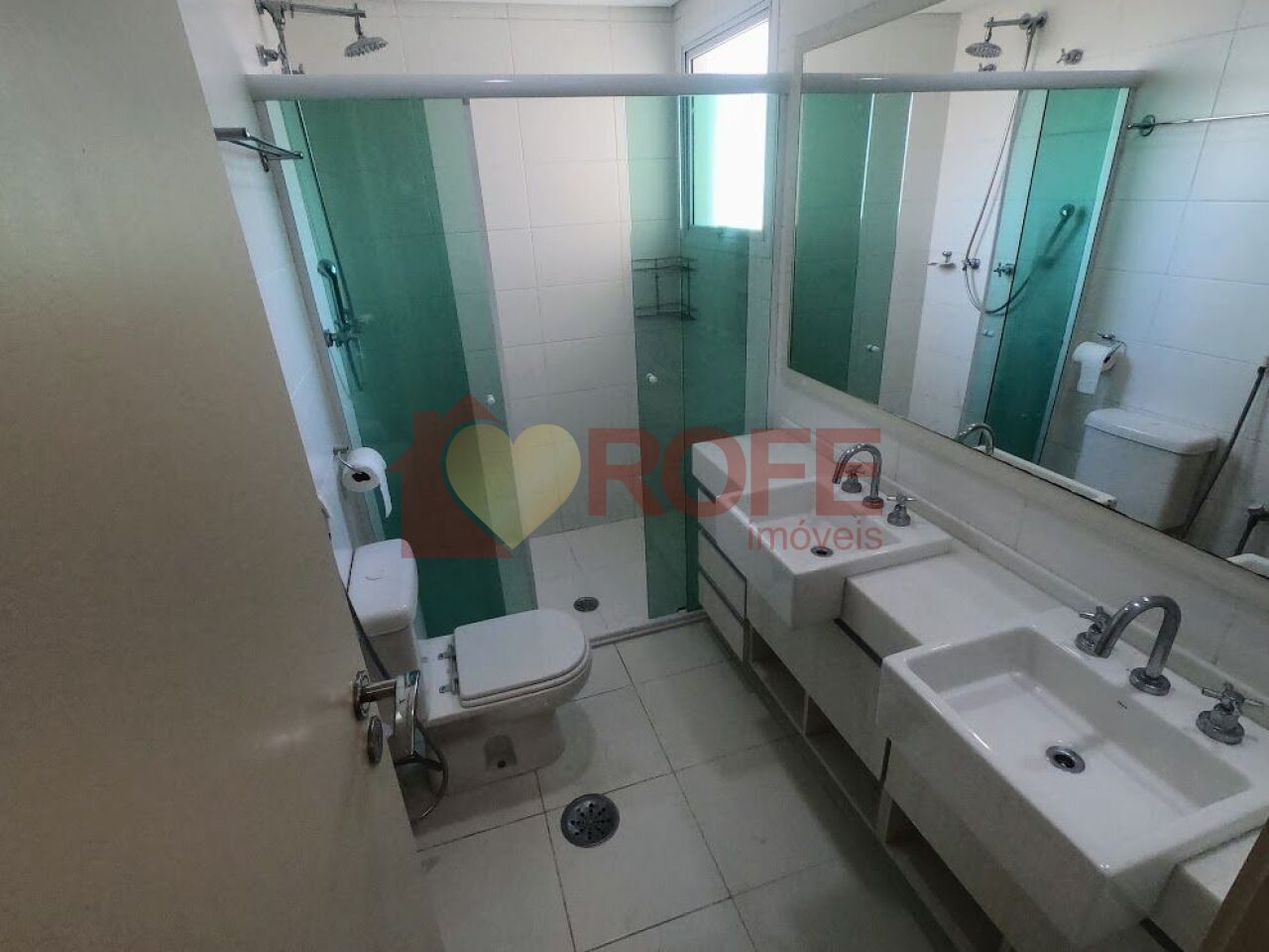Foto 29 - RF26033