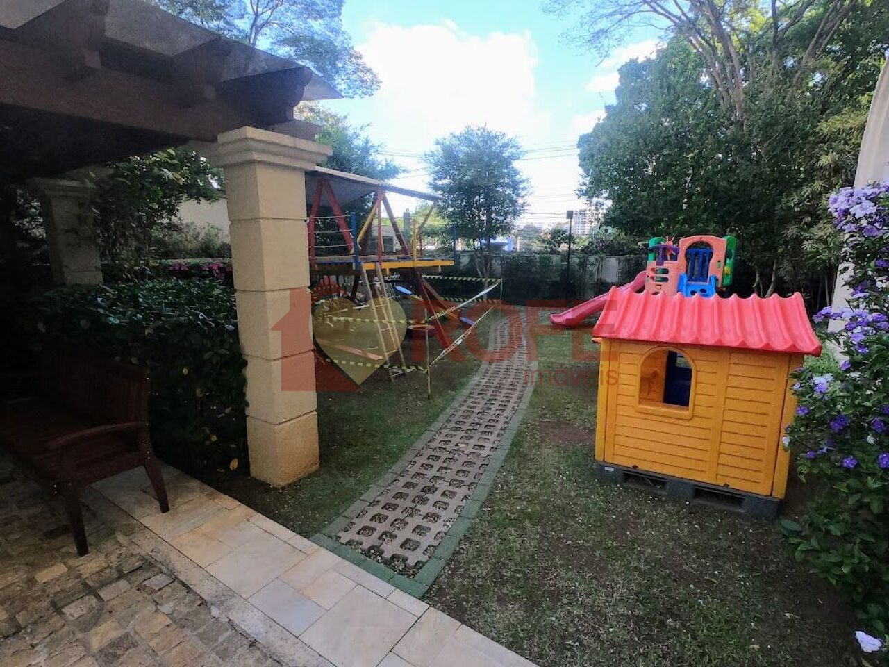 Foto 40 - RF26033