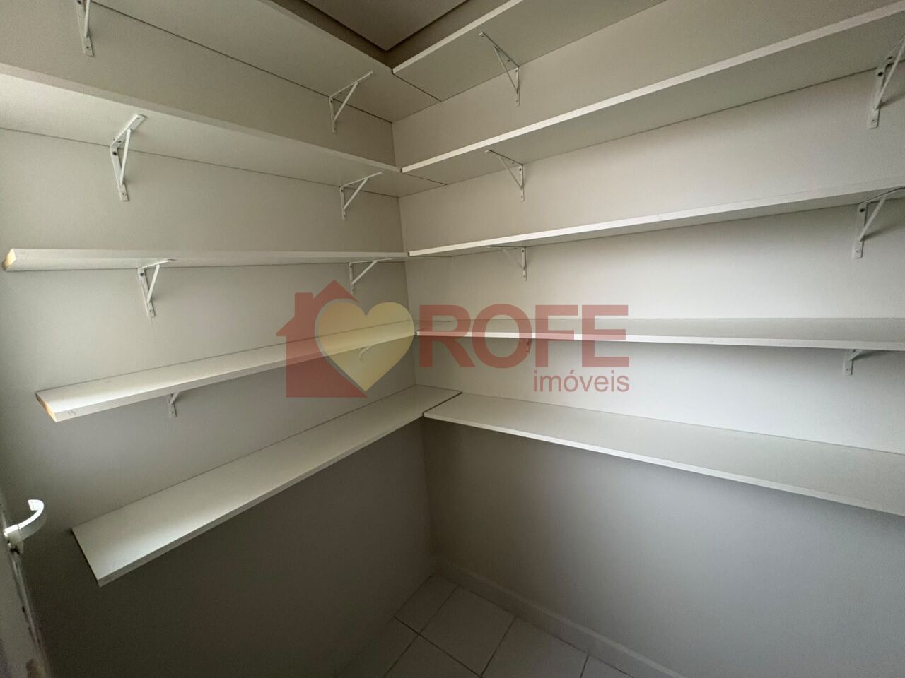 Foto 12 - RF26033