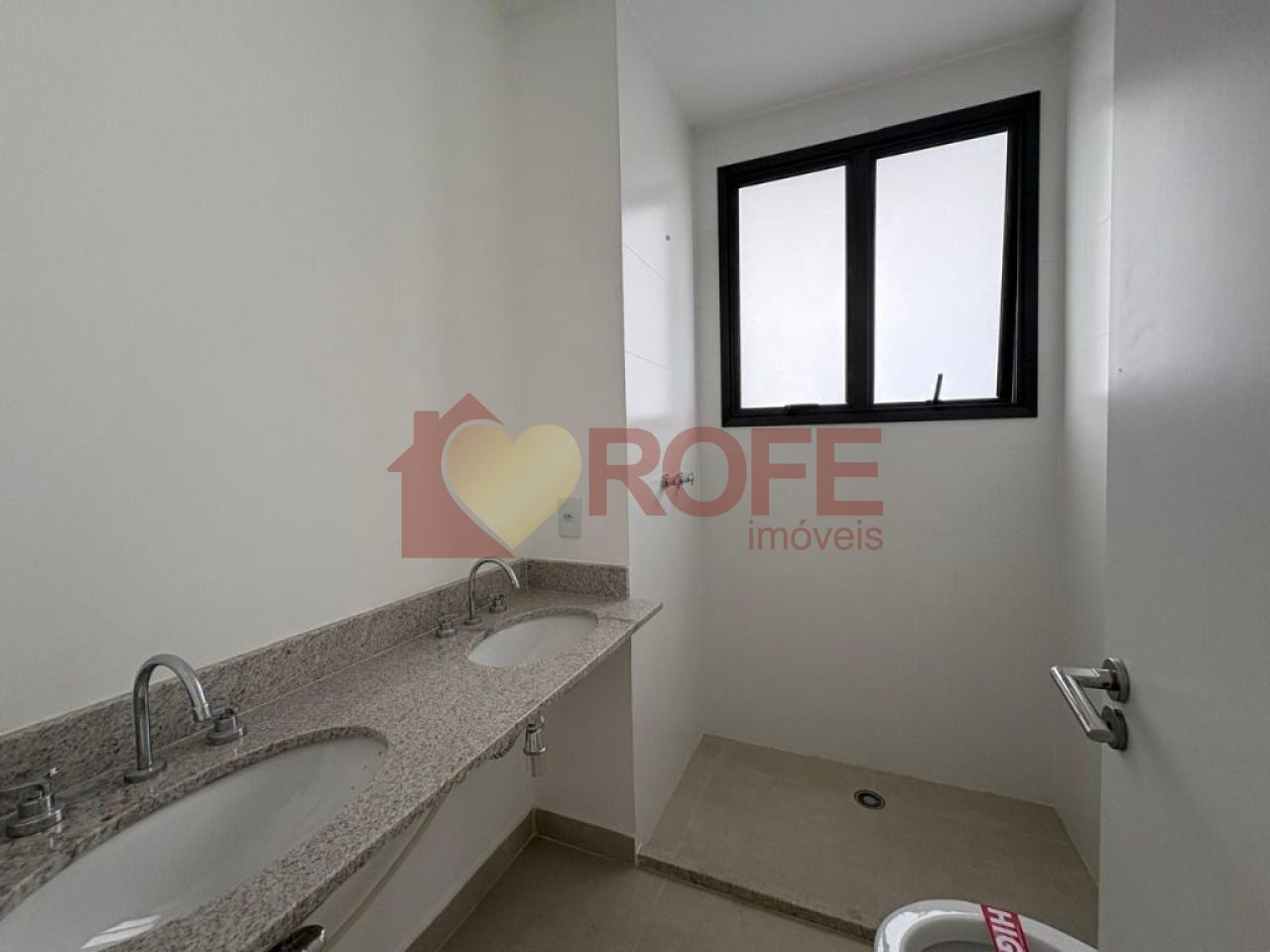 Foto 12 - RF26316