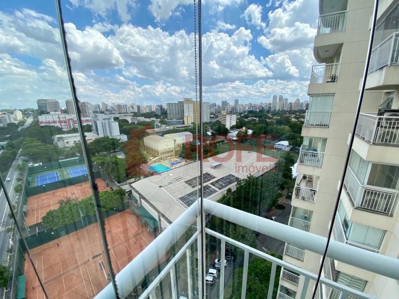 Foto 6 - RF26426