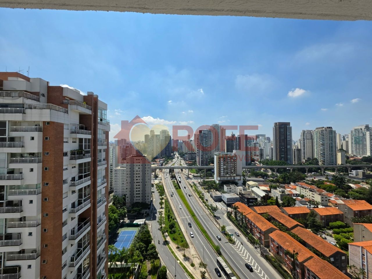 Foto 5 - RF26708