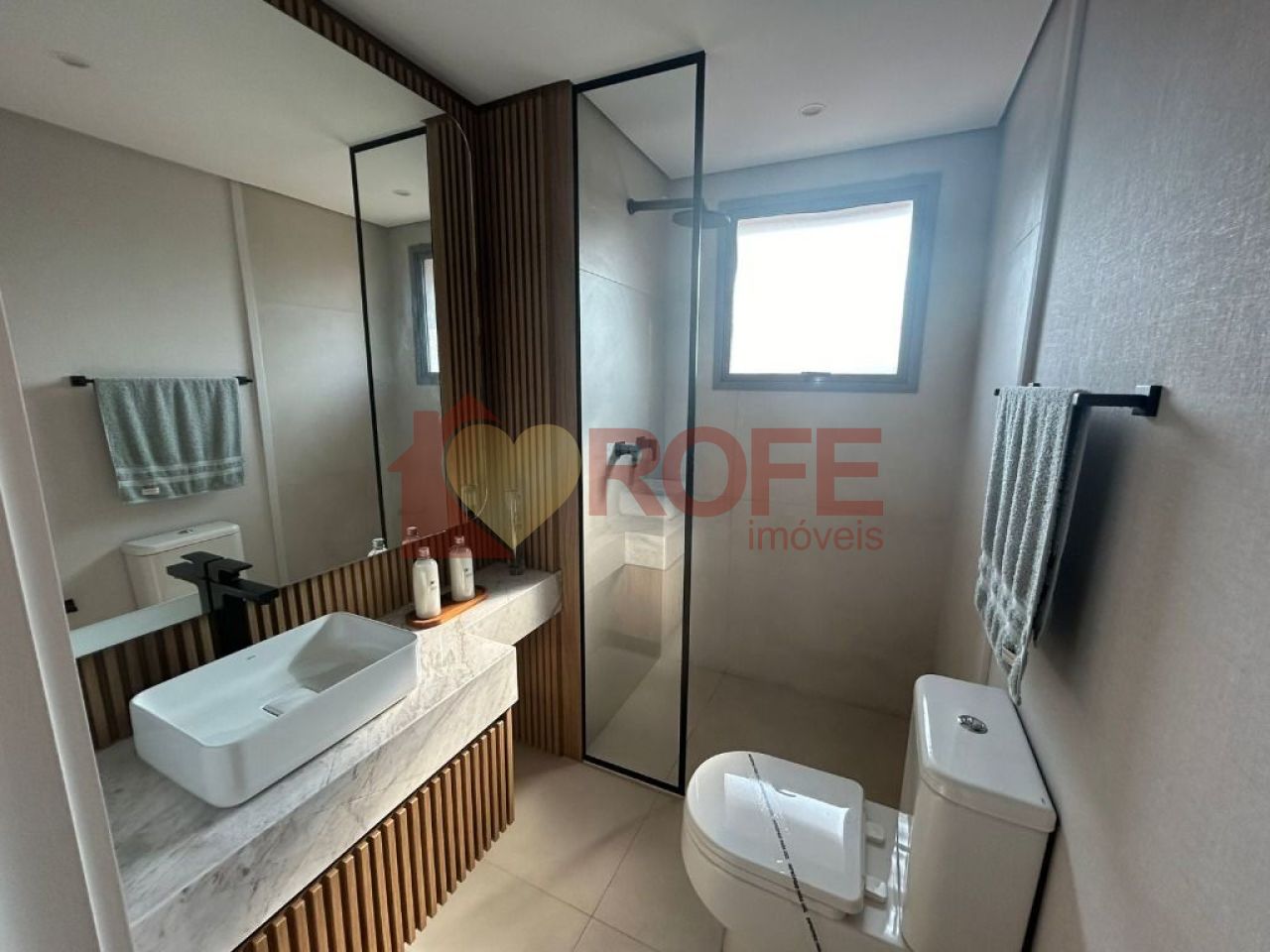 Foto 9 - RF27037