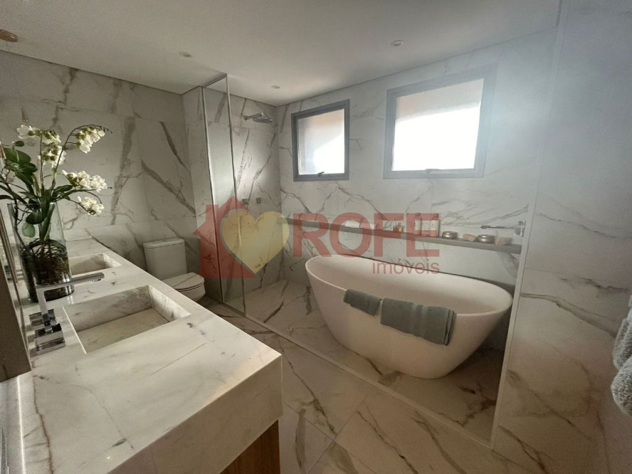 Foto 11 - RF27038