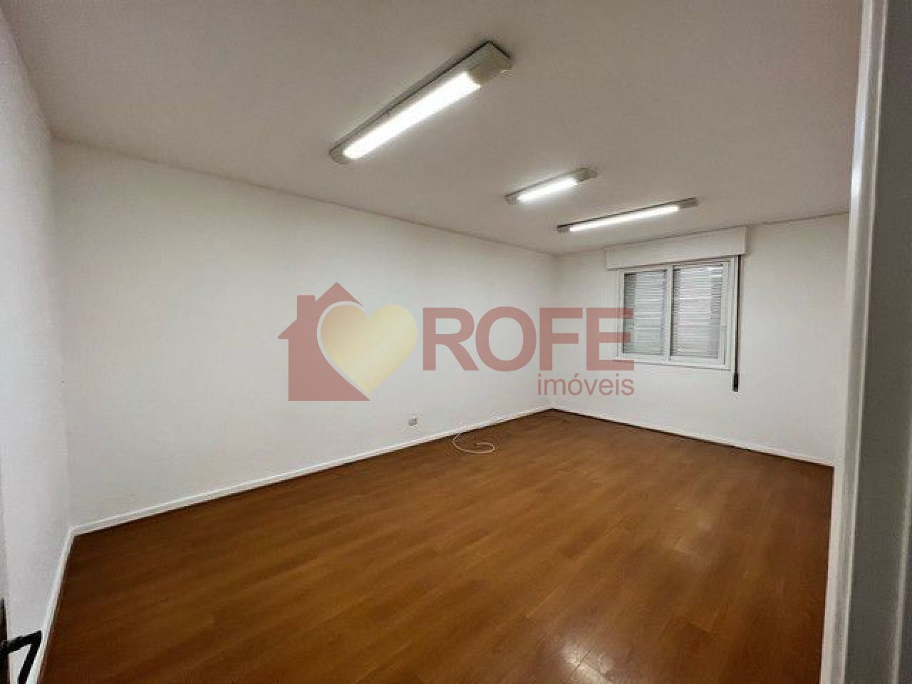 Foto 3 - RF27311