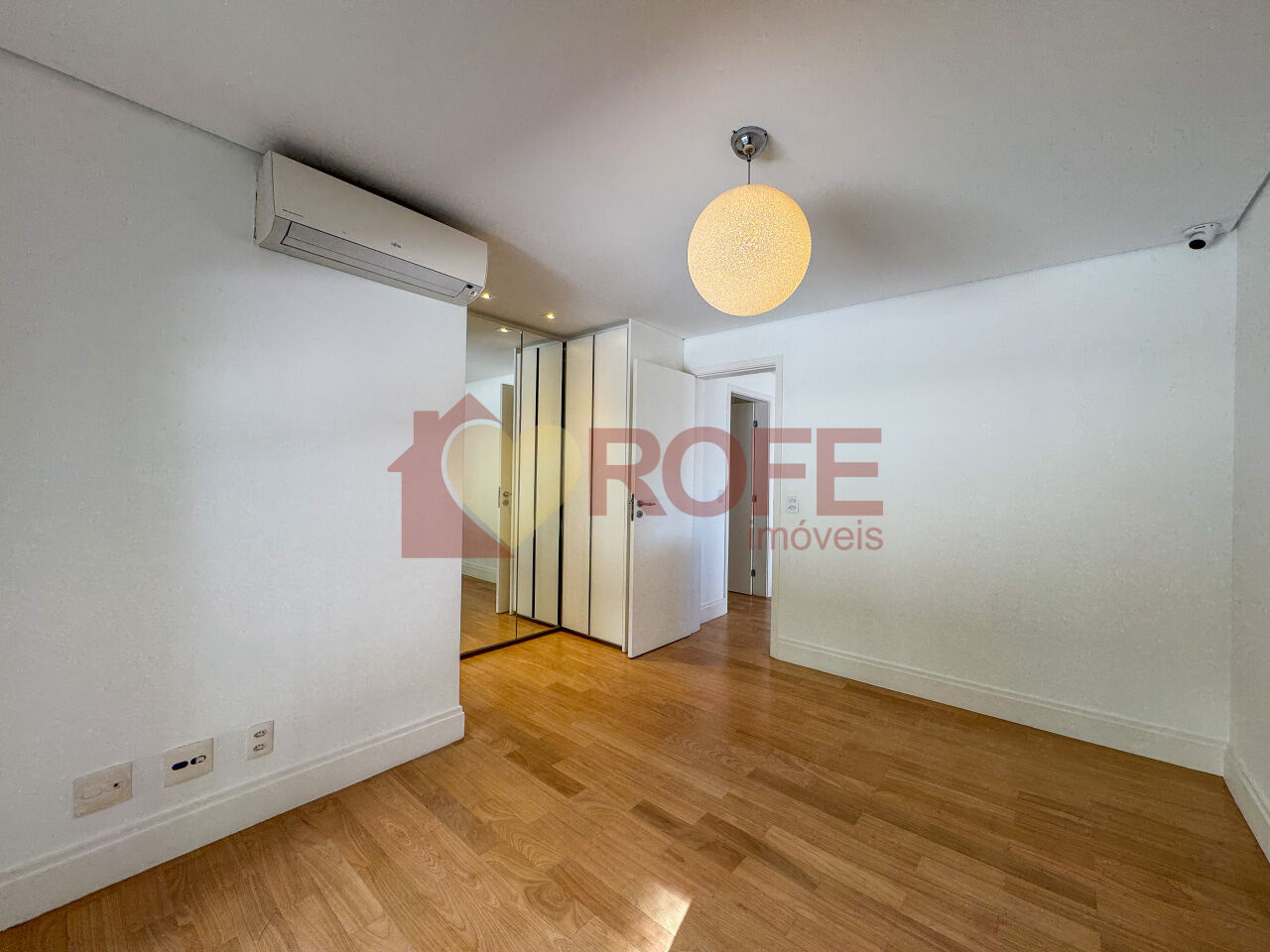 Foto 43 - RF27396