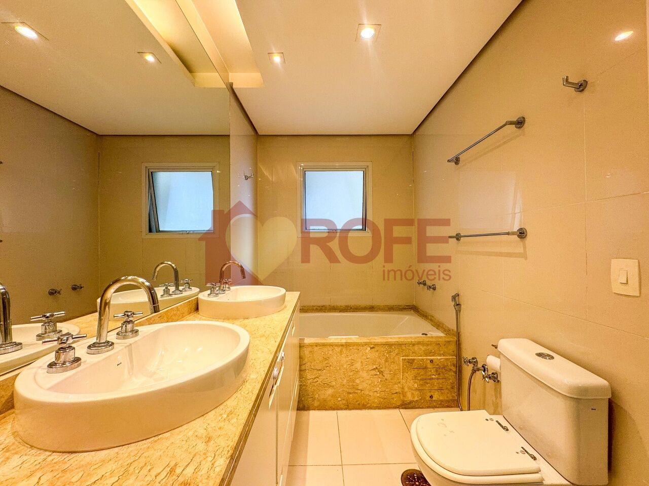 Foto 32 - RF27397