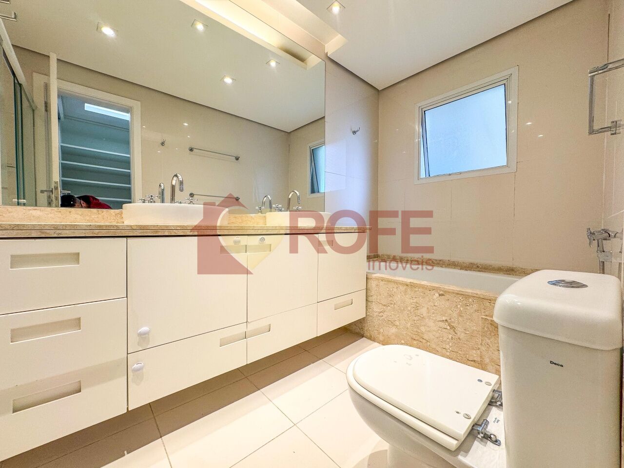 Foto 33 - RF27397