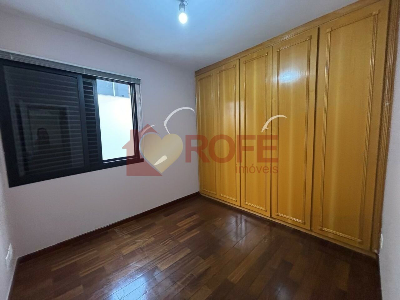Foto 5 - RF27491
