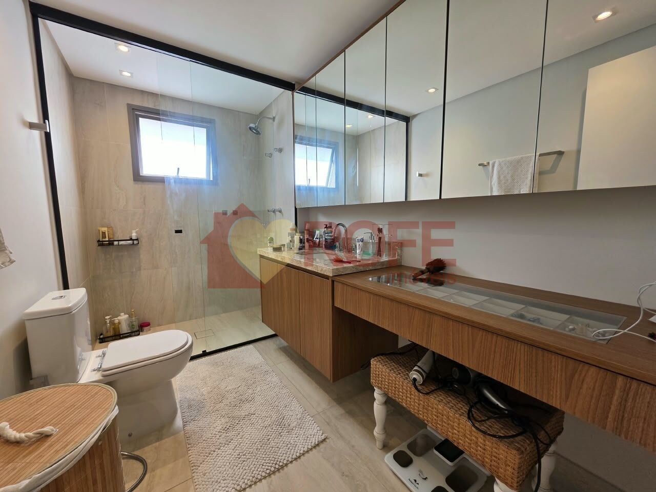 Foto 31 - RF27560