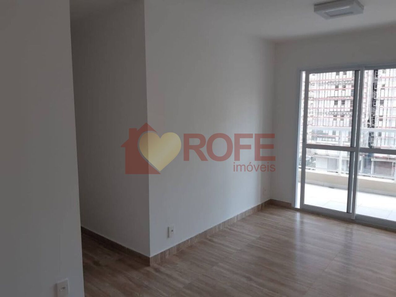Foto 4 - RF27683