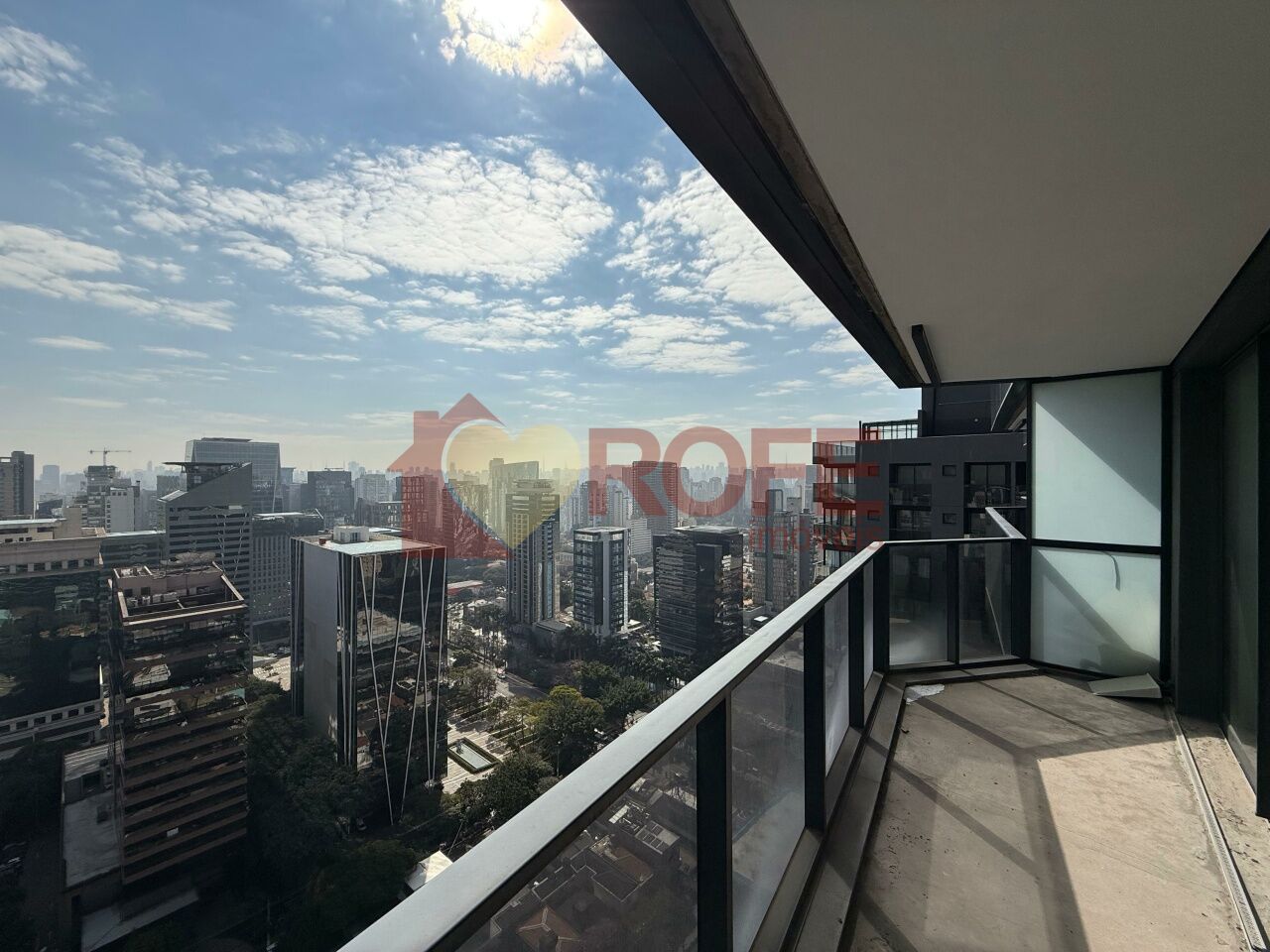 Foto 7 - RF27850
