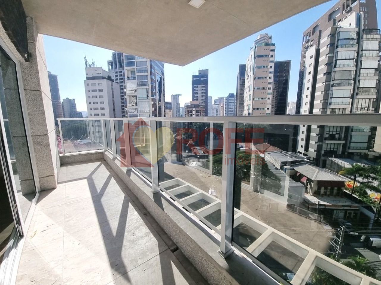 Foto 4 - RF27918