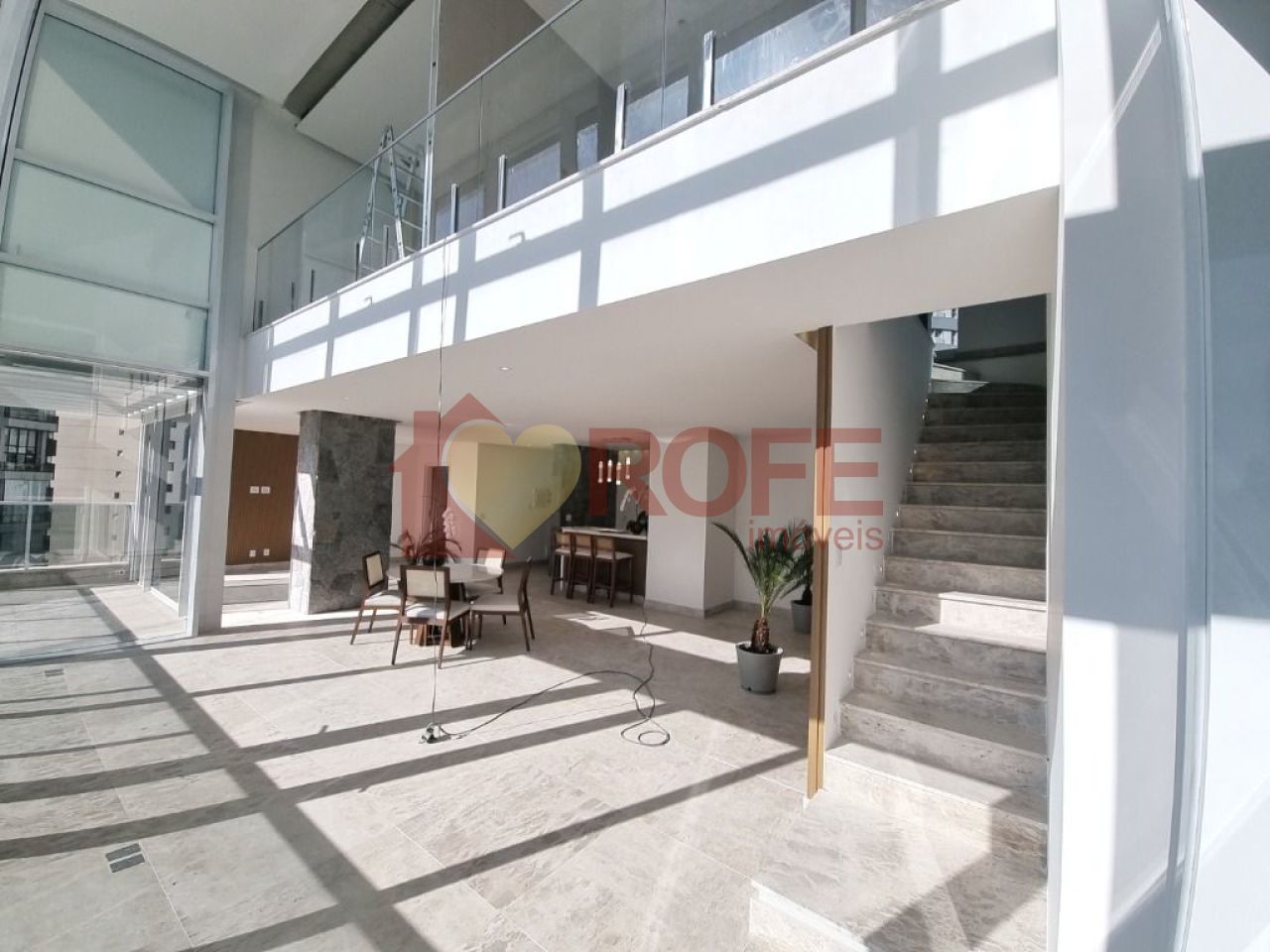 Foto 5 - RF27918