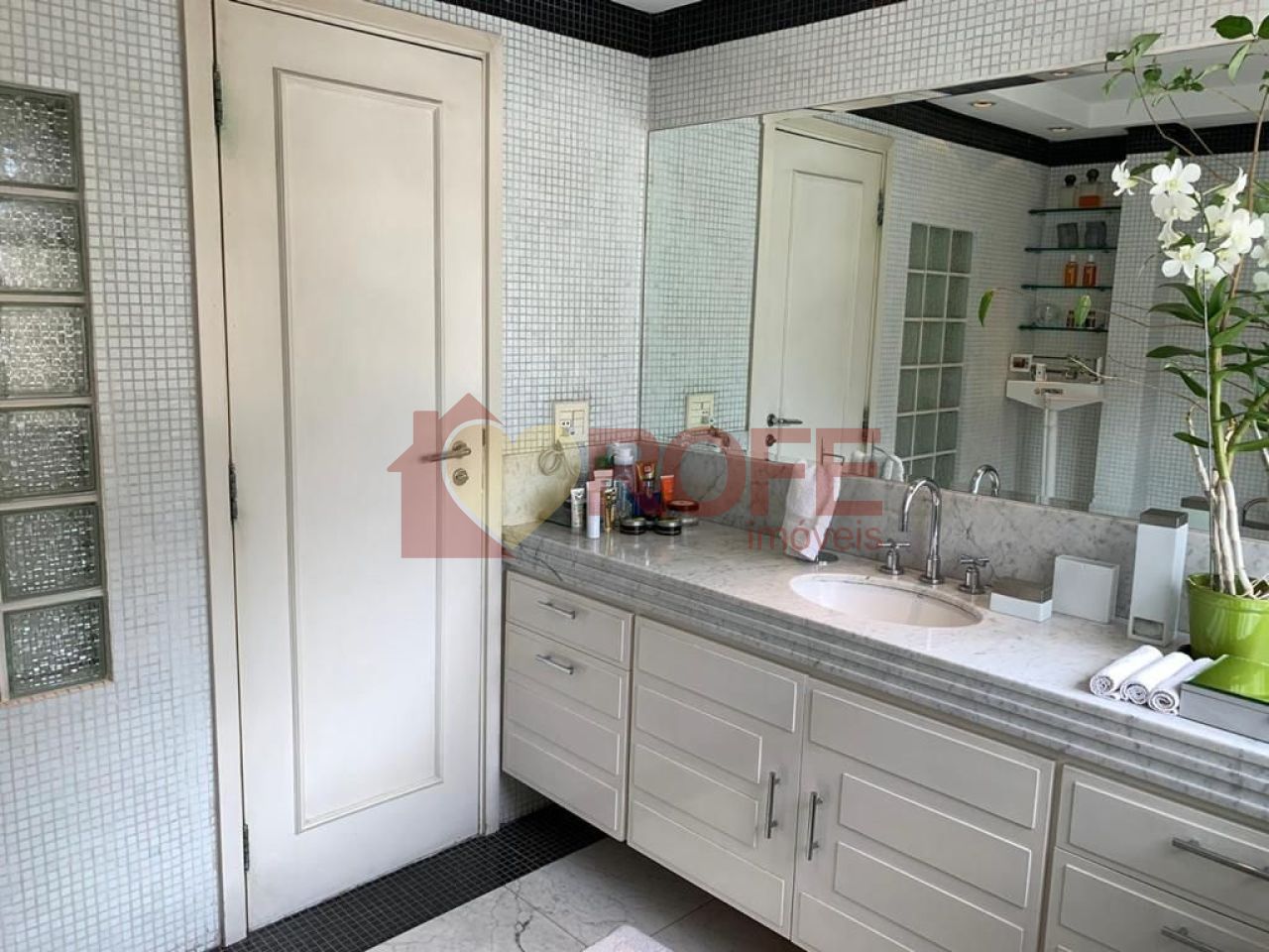 Foto 48 - RF27993