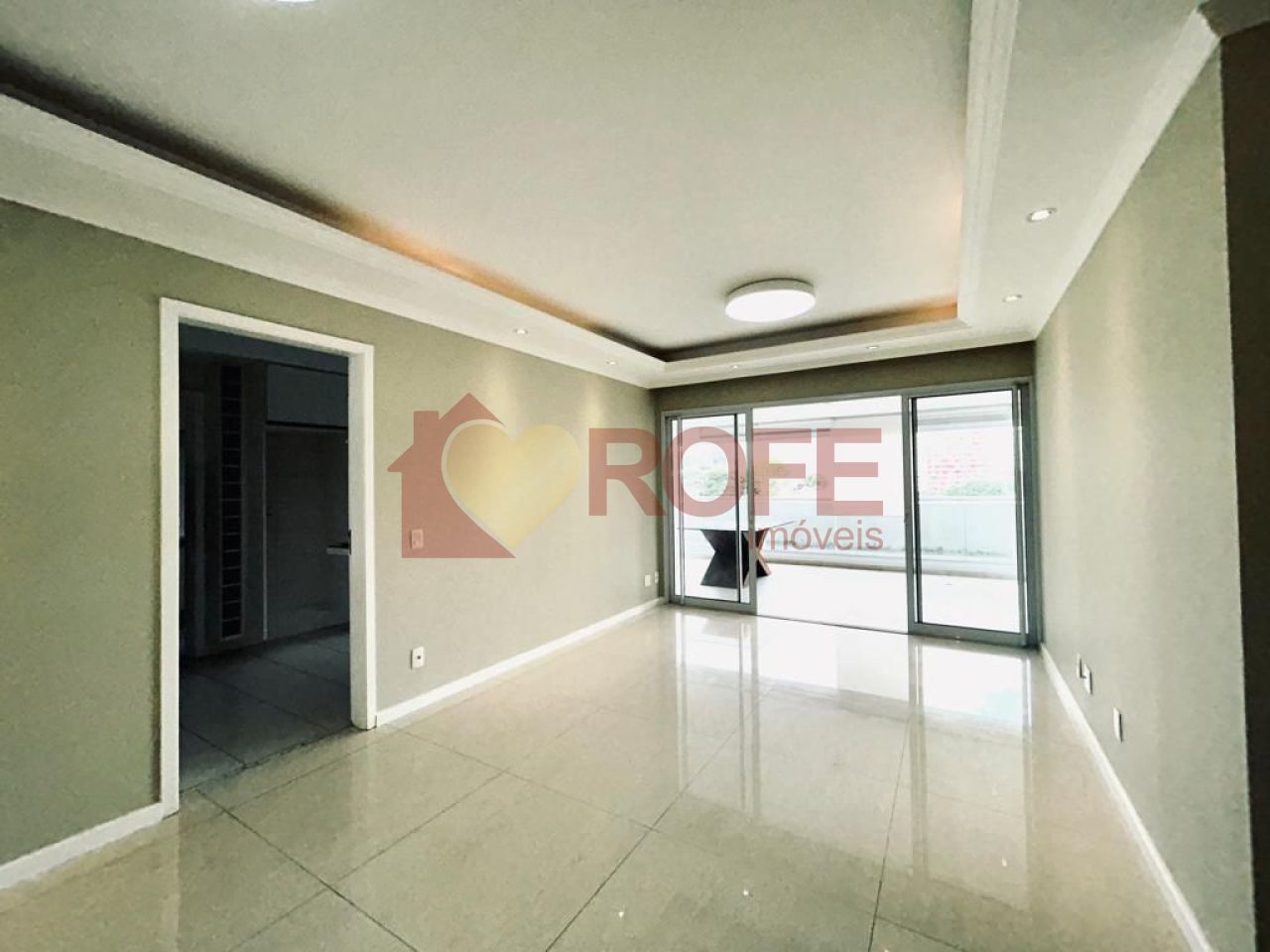 Foto 2 - RF28195