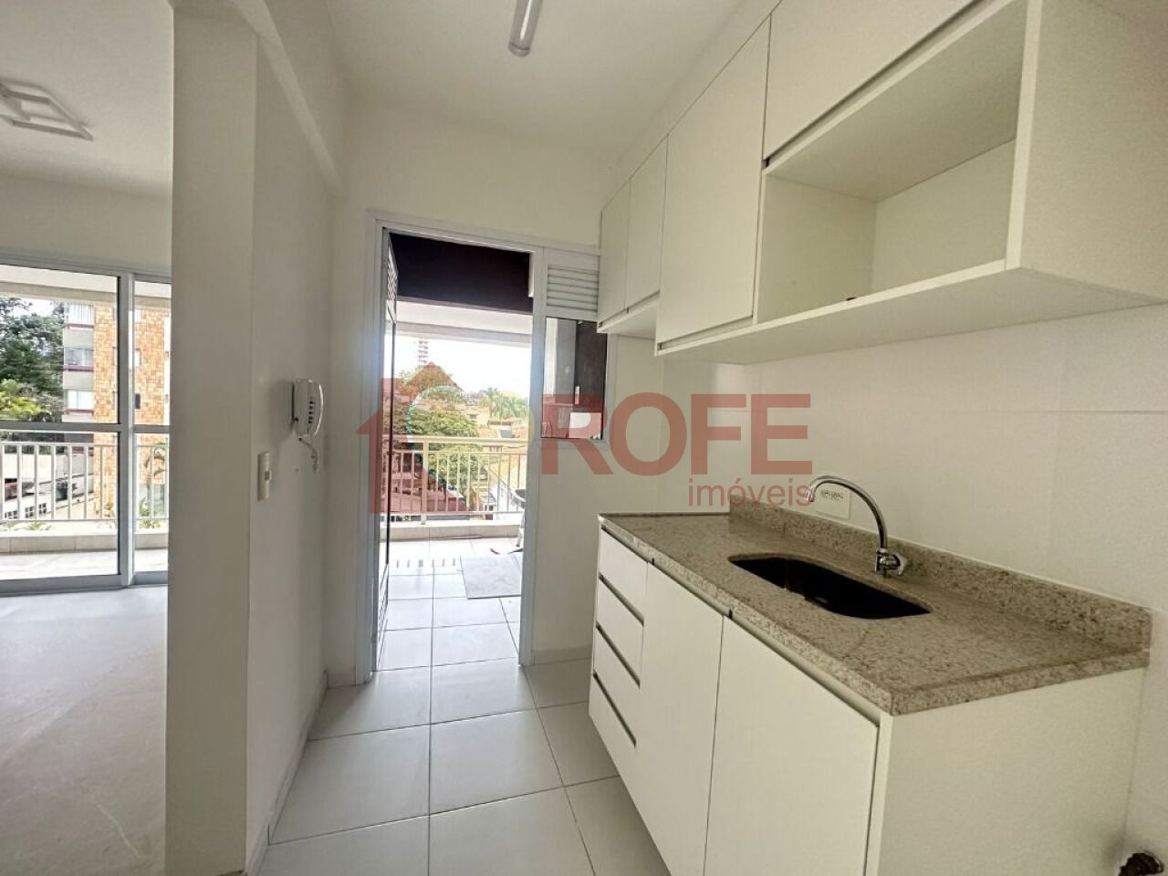 Foto 8 - RF28203