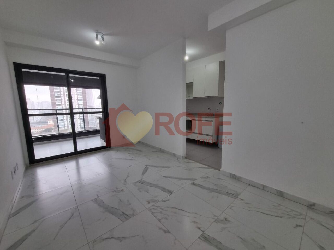 Foto 3 - RF28211