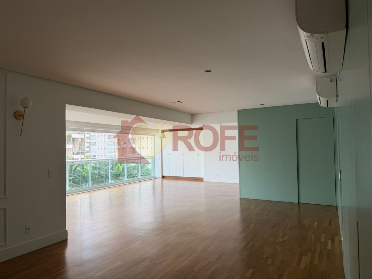 Foto 3 - RF28383