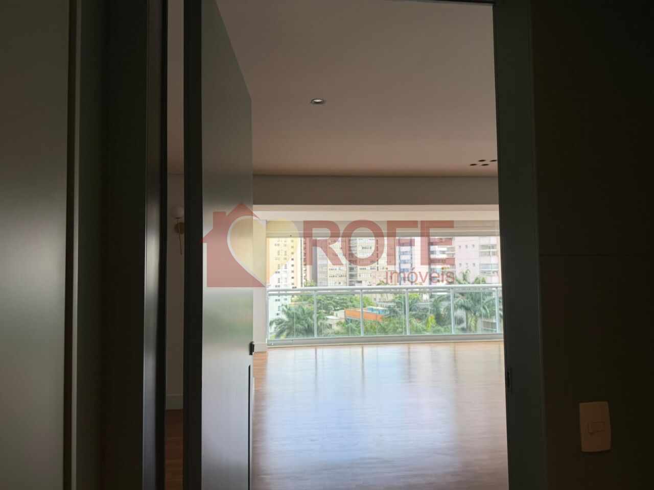Foto 8 - RF28383