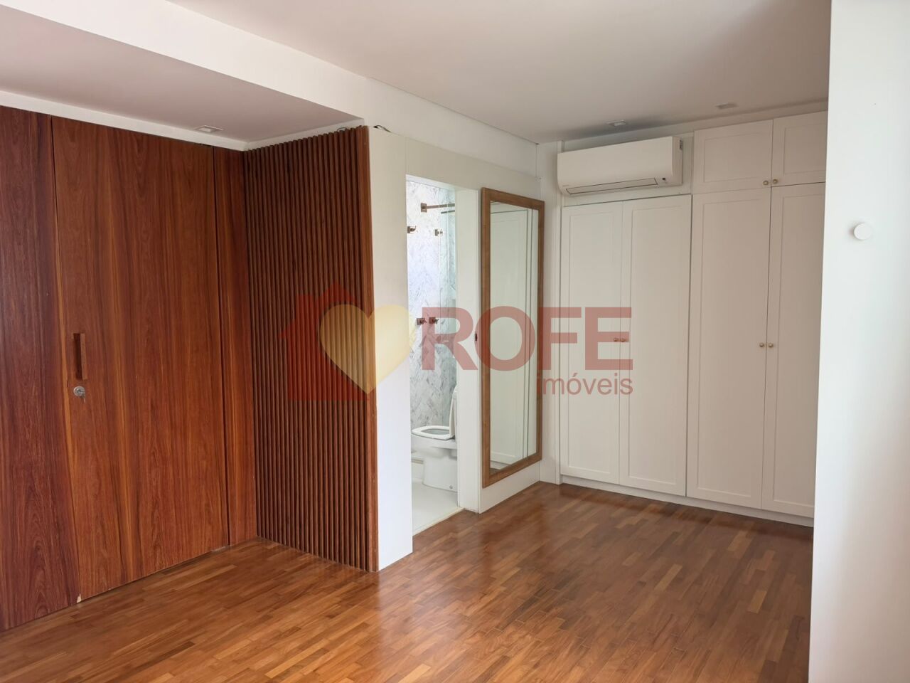 Foto 46 - RF28383