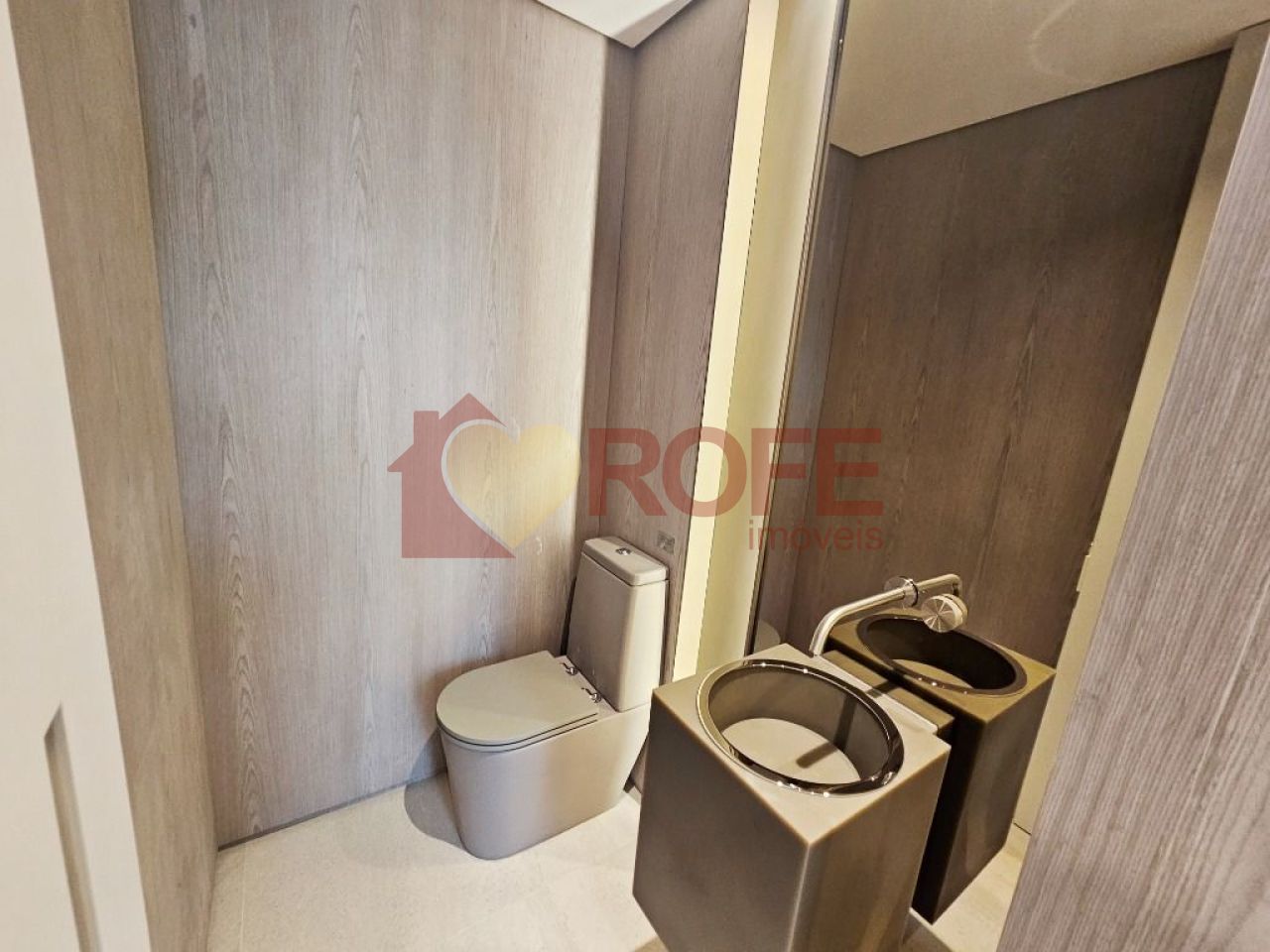 Foto 7 - RF28435