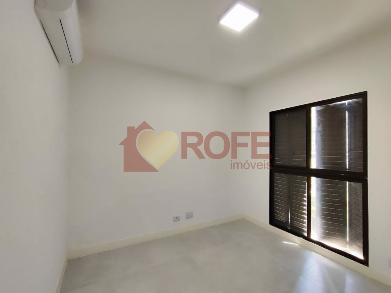 Foto 16 - RF28437
