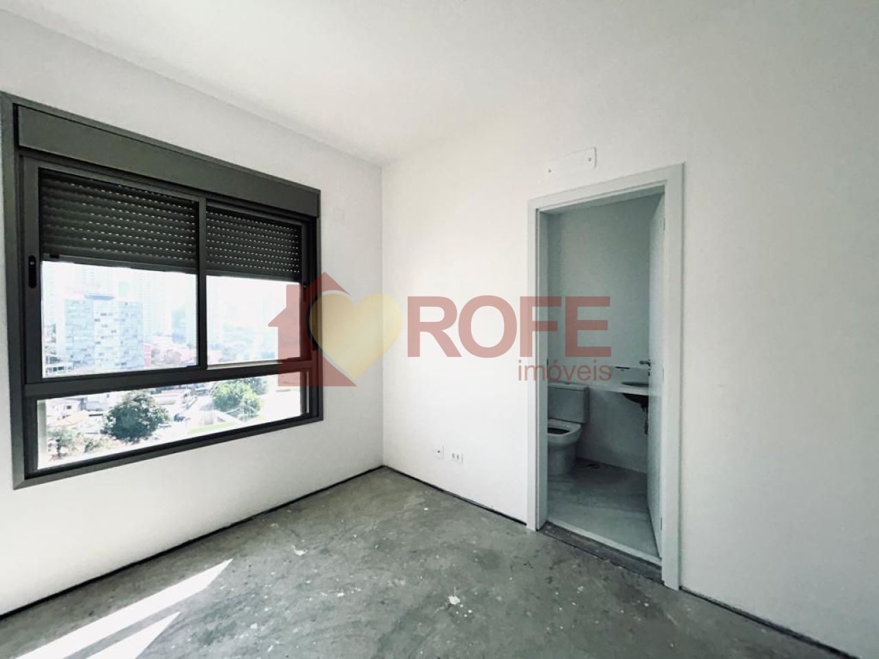Foto 18 - RF28710