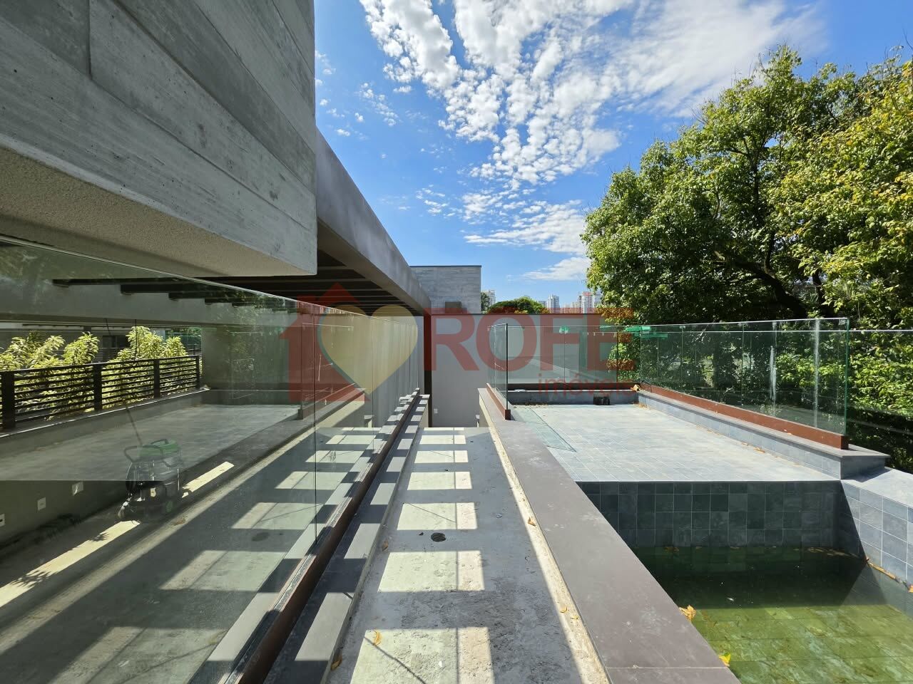 Foto 5 - RF28913