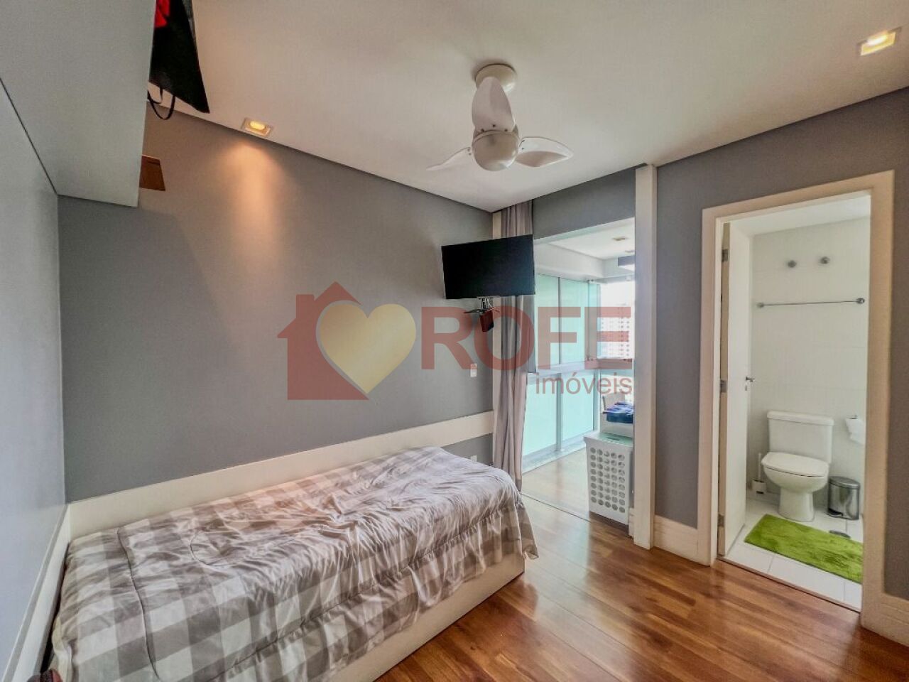 Foto 31 - RF28927