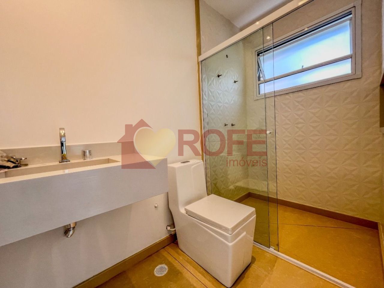 Foto 33 - RF29030