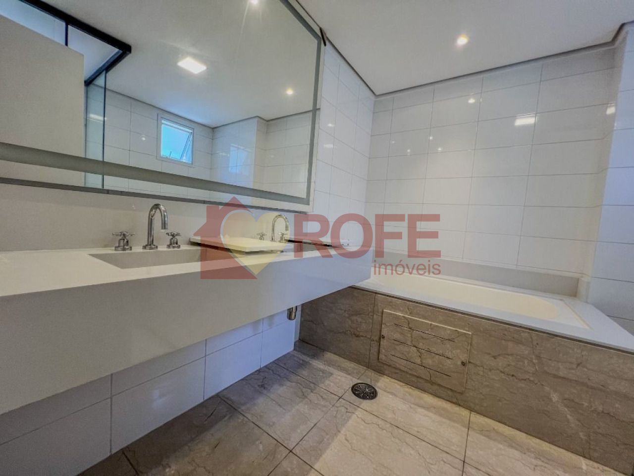 Foto 41 - RF29030